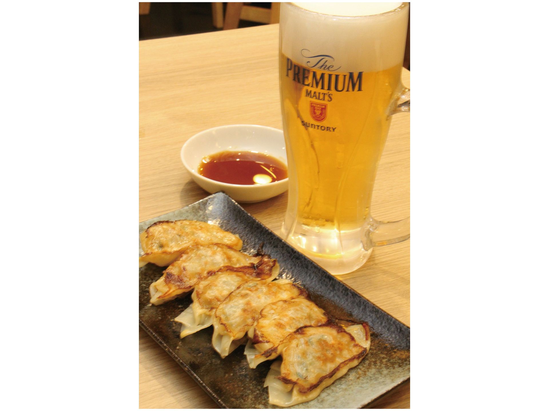 【 餃 子 】鹿児島ゆずポーク使用！