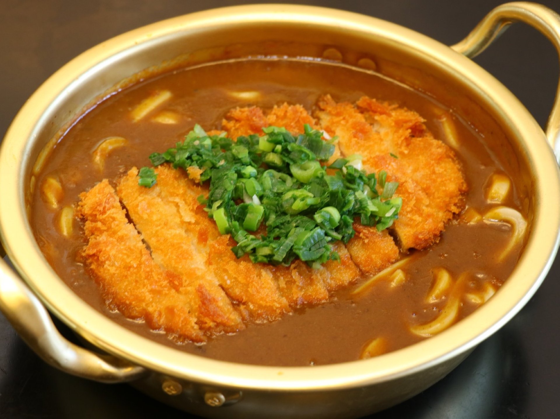 とろ〜り濃厚だし香る自慢のカレーうどん♥