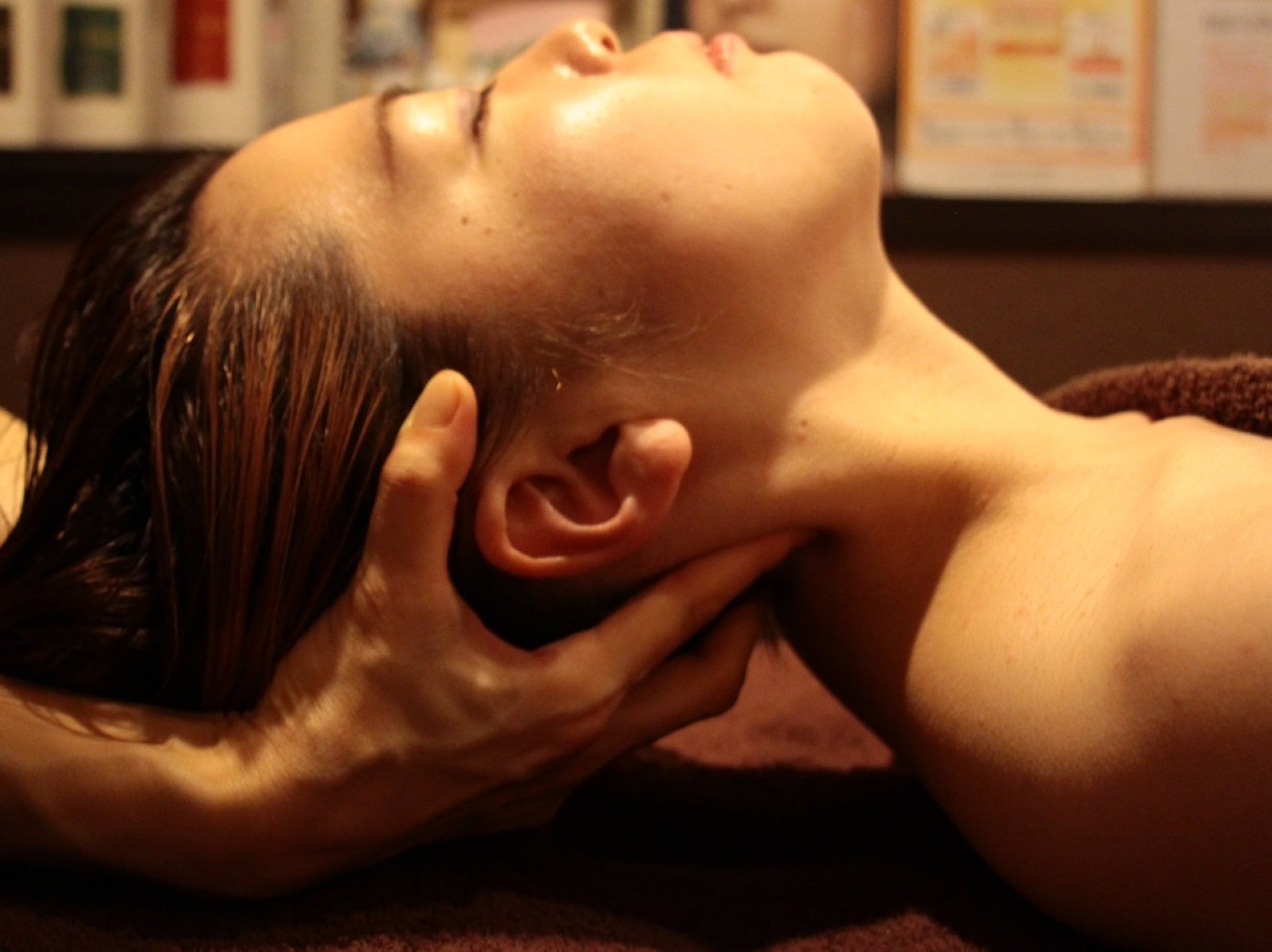 グ～っと圧をかけ 溜まった疲れも全身デトックス!!