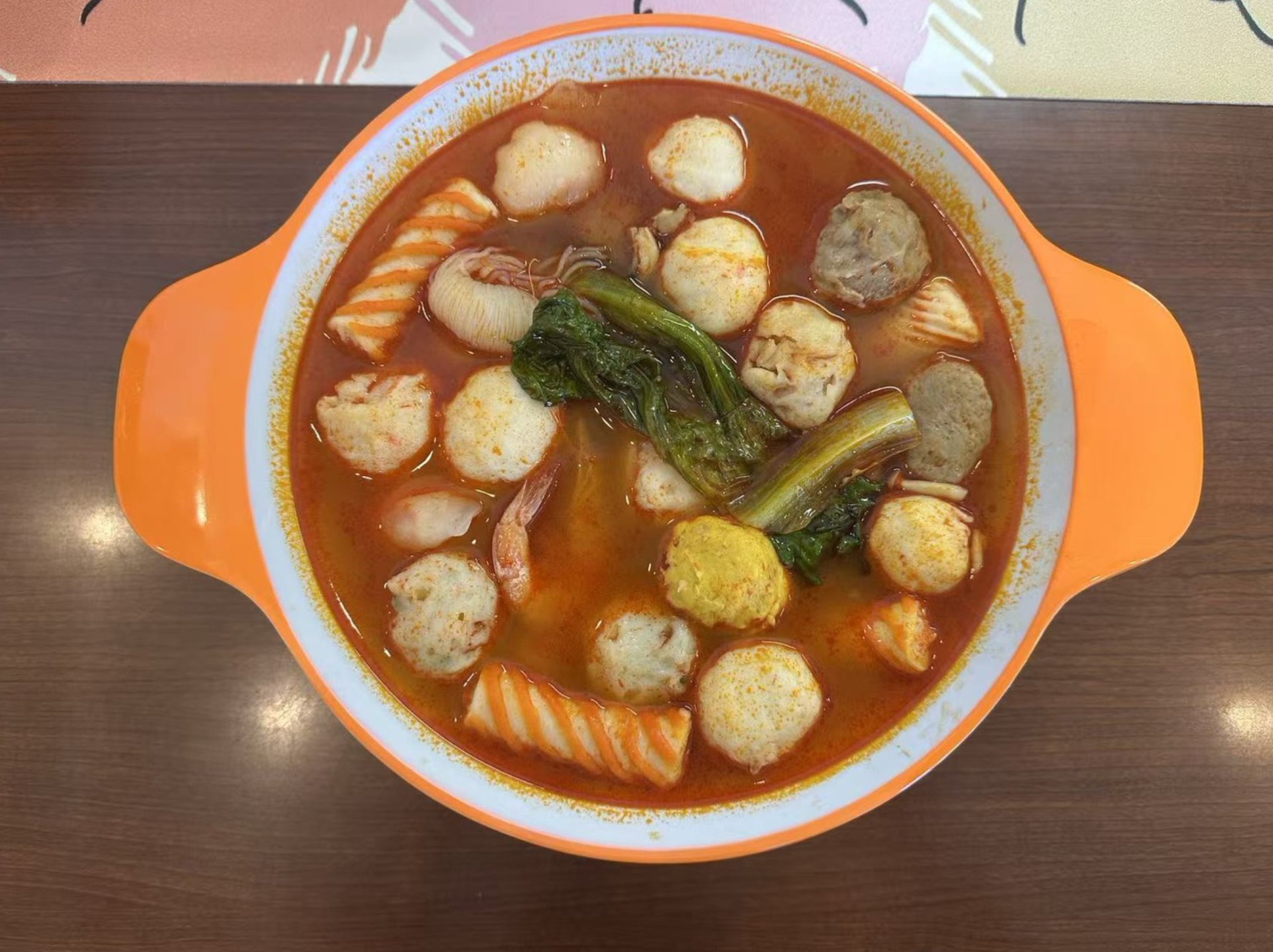 トマトスープ麻辣湯