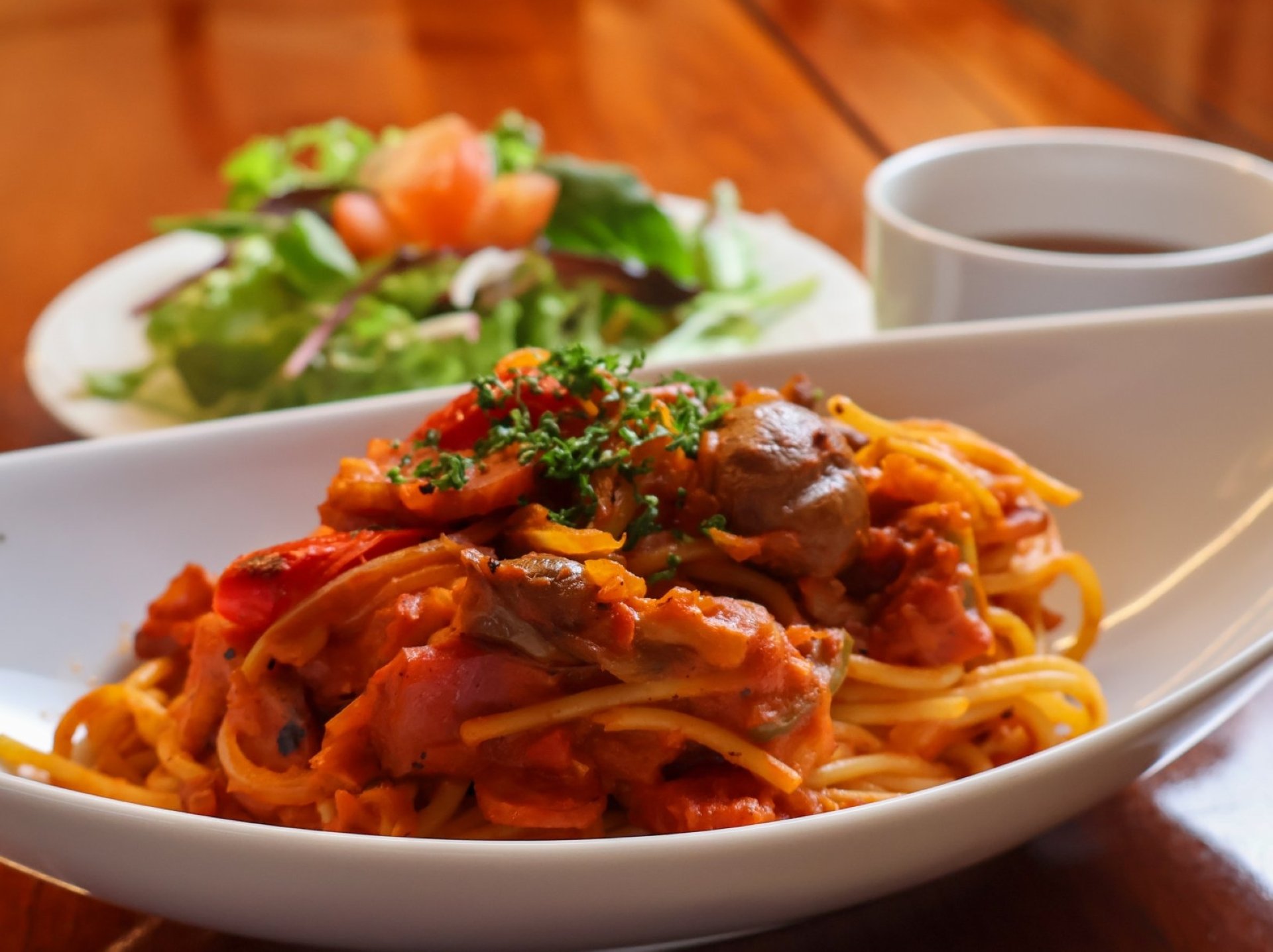 [おすすめ]ナポリタン(サラダ・オニオンスープ付)1,500円