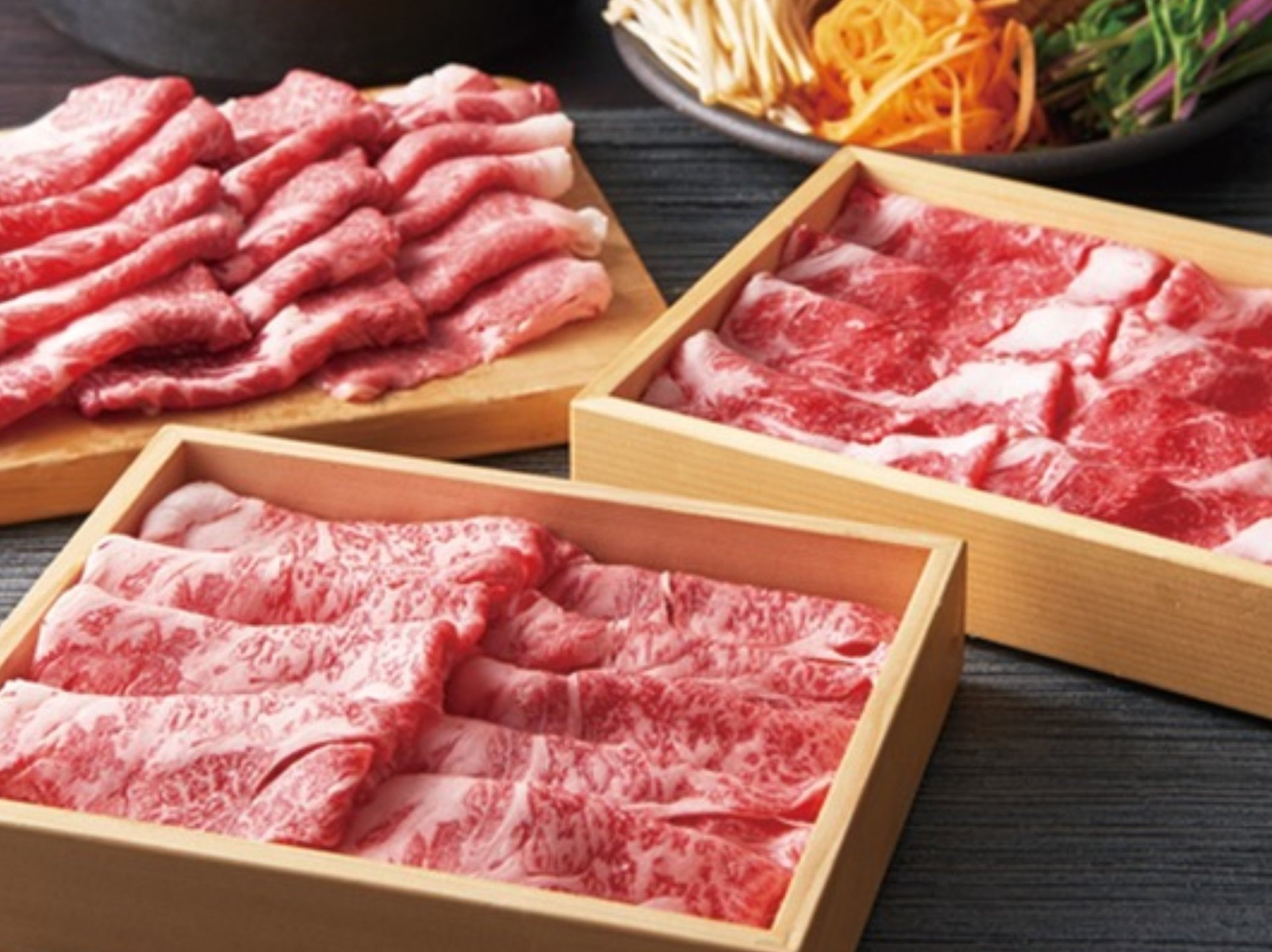 お肉・国産野菜が食べ放題！