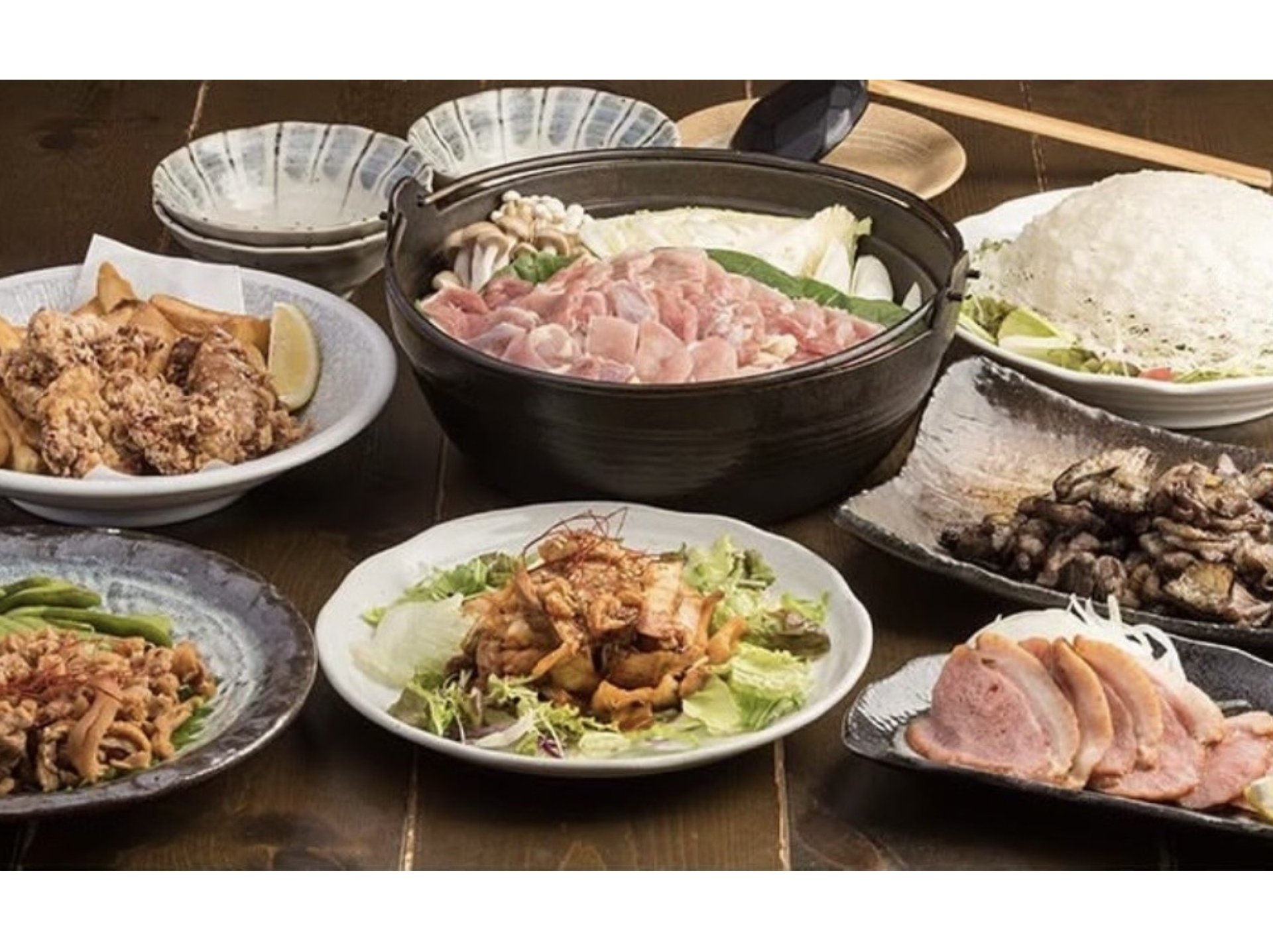 メインを選べる宴会コース(ぢどり鍋or鶏すきor馬刺し)2H分飲放題付6,500円(OS90分)