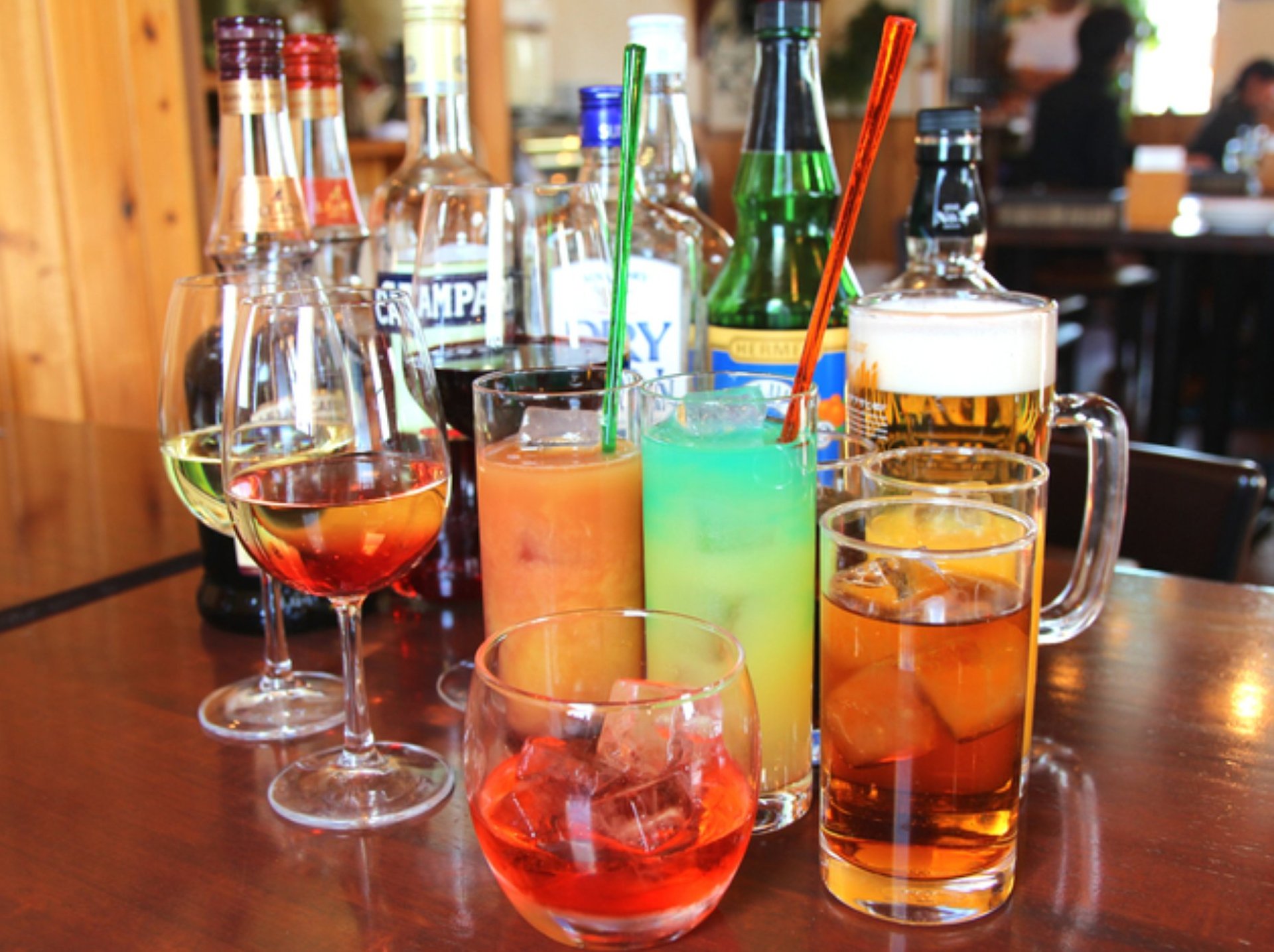 ドリンク飲み放題も合わせてどうぞ