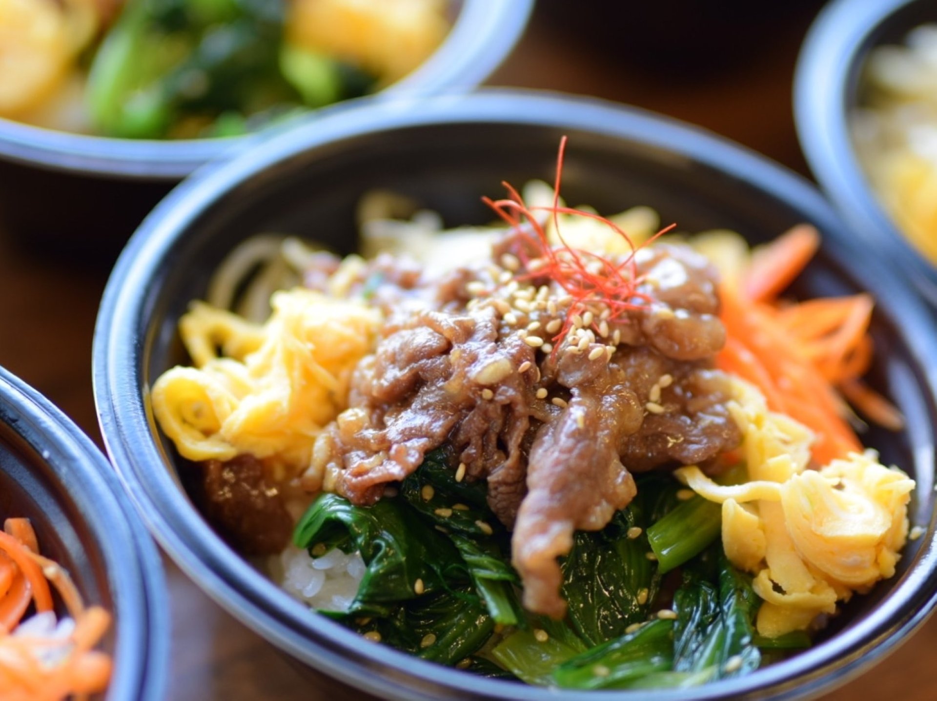 丼メニューも日替わりでご用意♪最新情報はInstagramへ