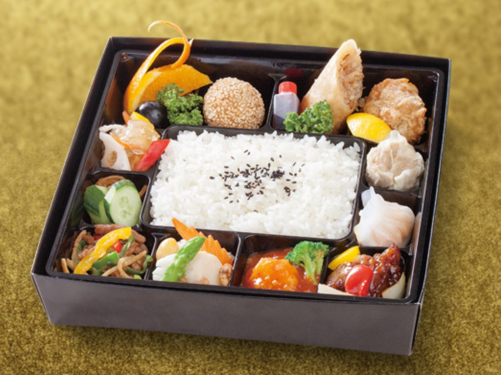 特選弁当「煌(きらめき)」…2,160円