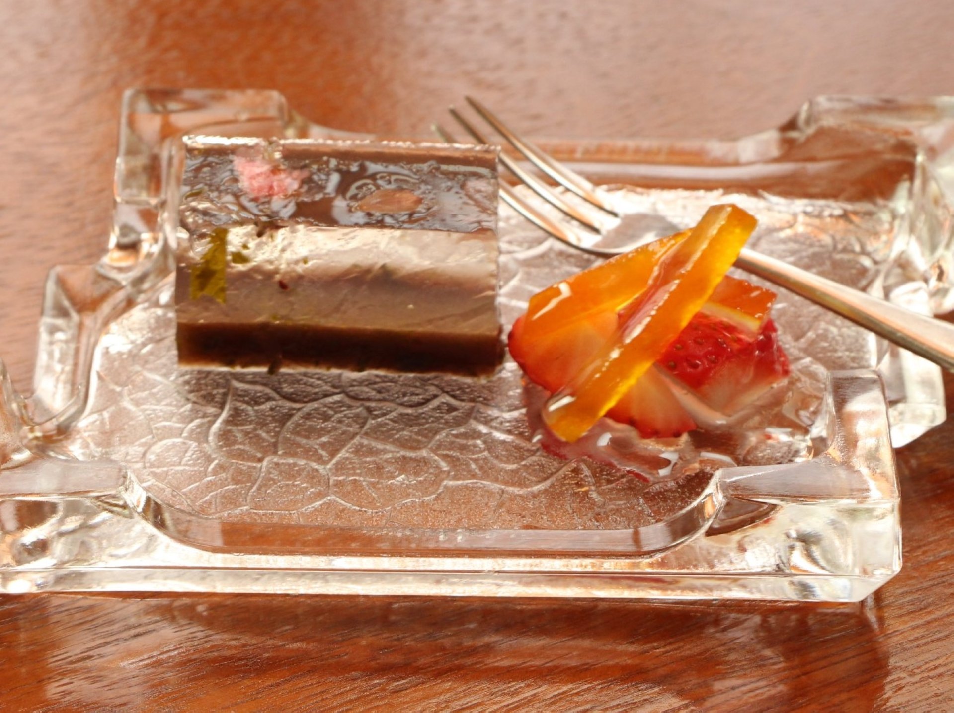 〆に甘味とお抹茶も