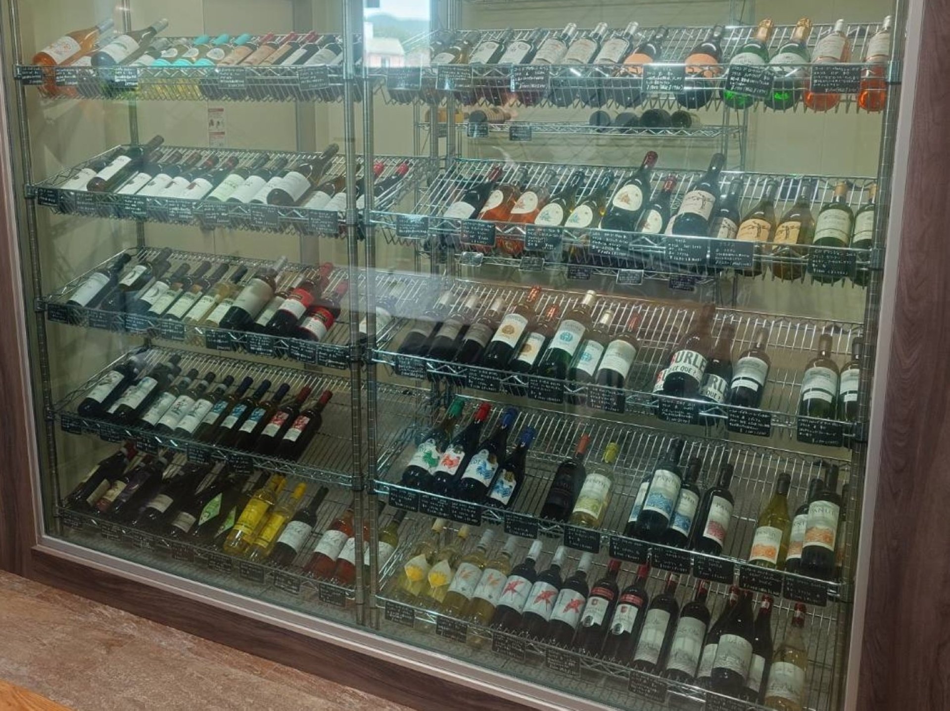 【セレクトワイン専門店】こだわりのワインを探しにいかがですか？