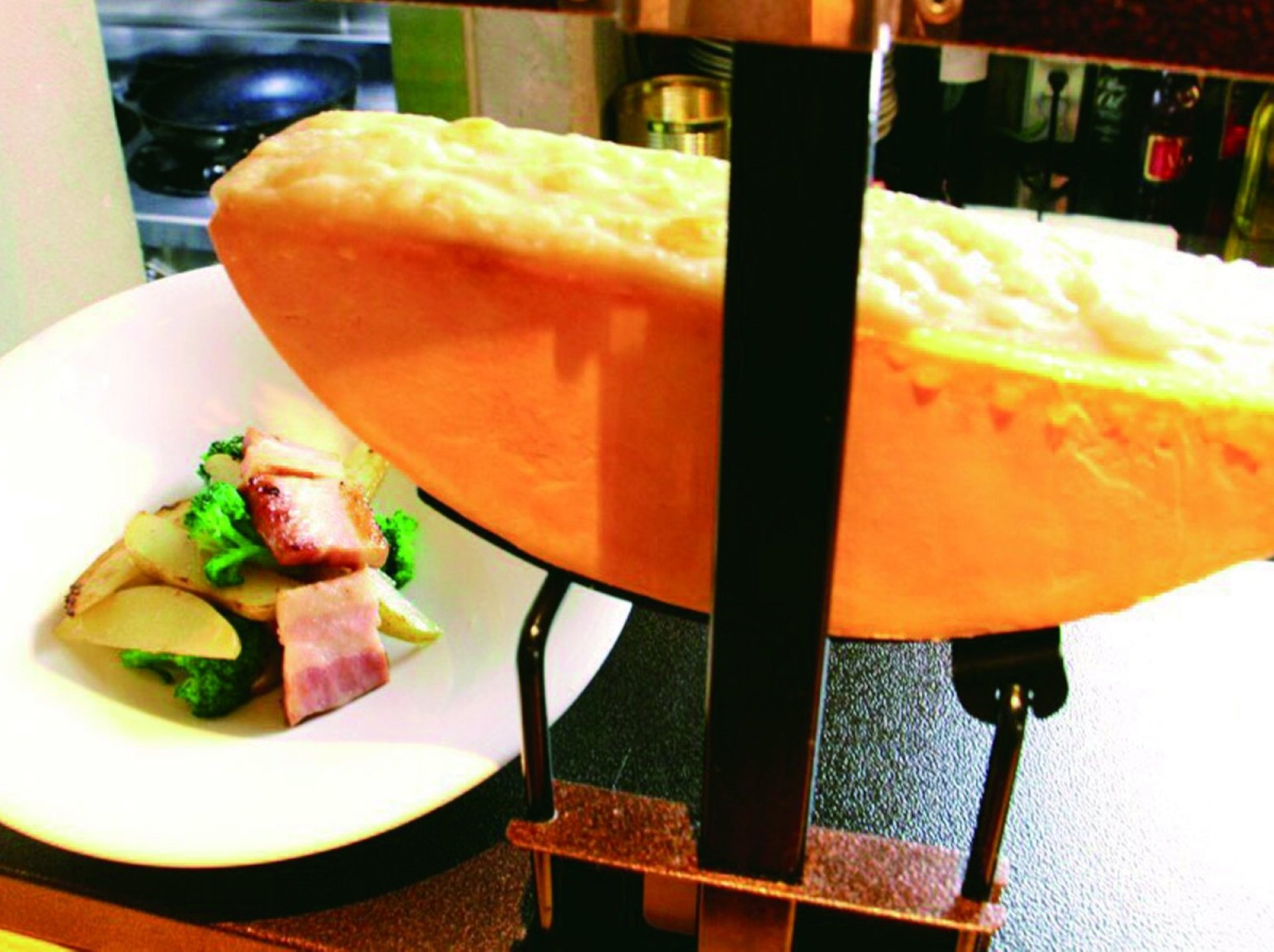花畑牧場のラクレットチーズ
