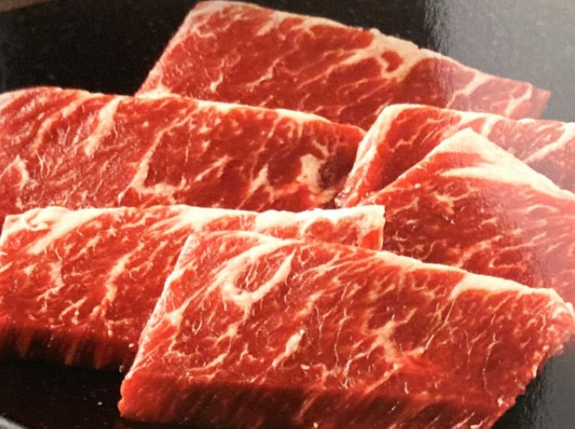 お肉&サイドメニューが70品食べ放題