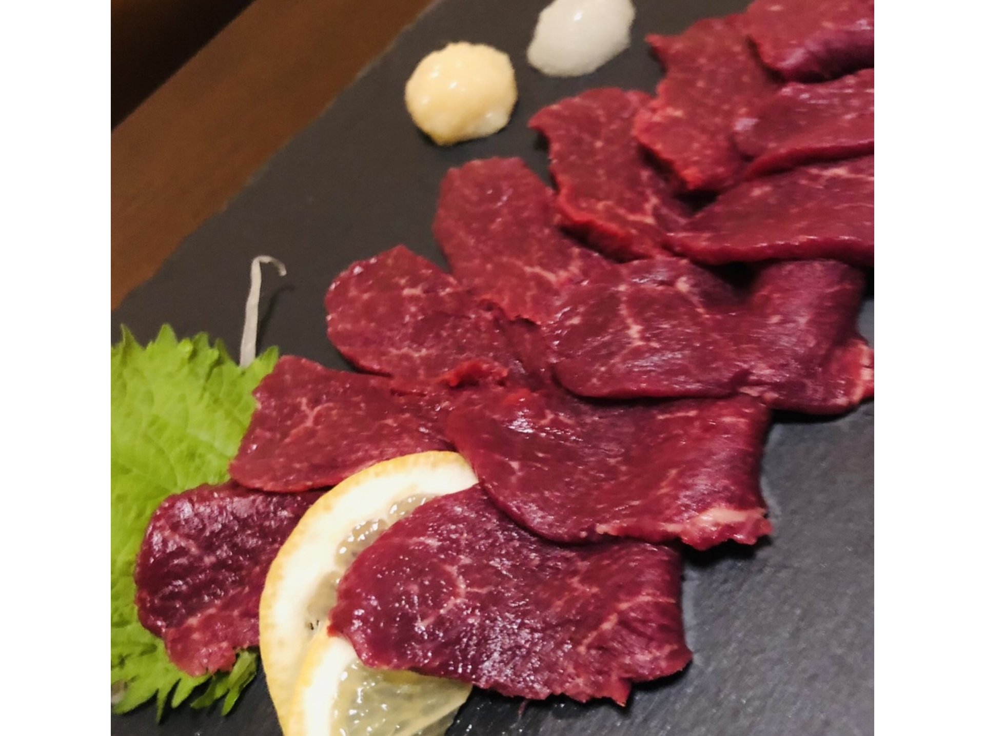 馬刺し上赤身