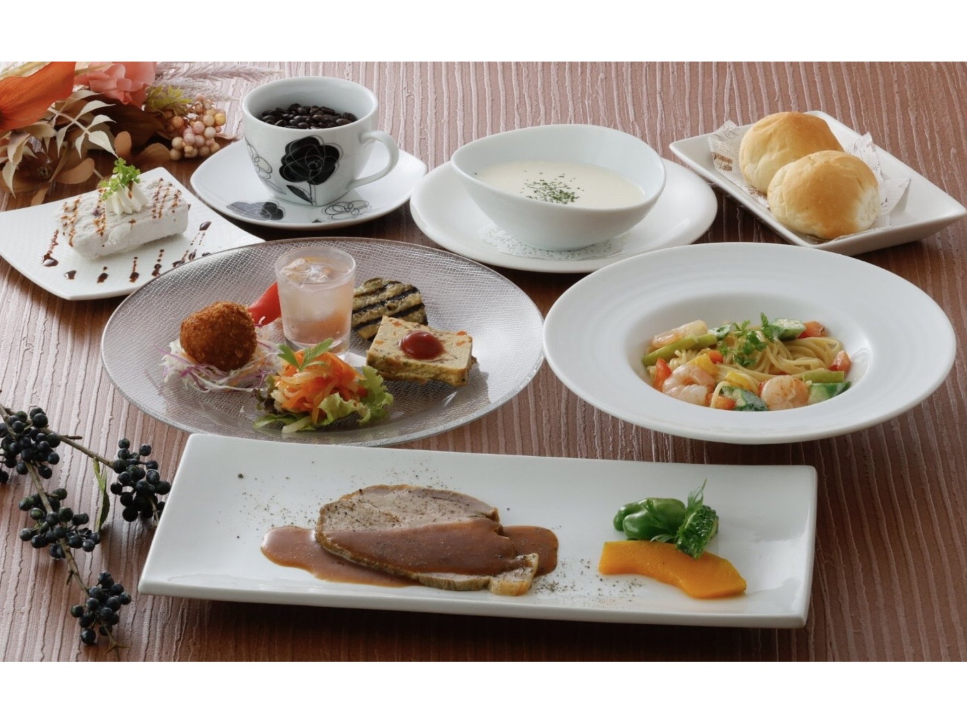 ＼HANAランチ2,100円／