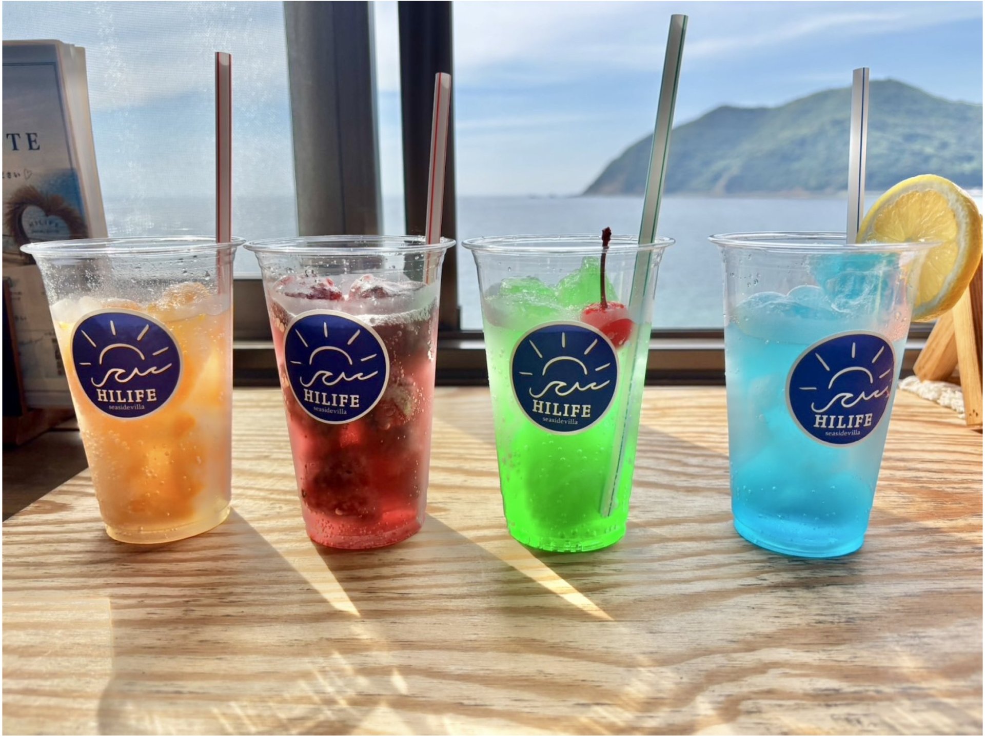 爽やかなドリンクでカフェタイム♪