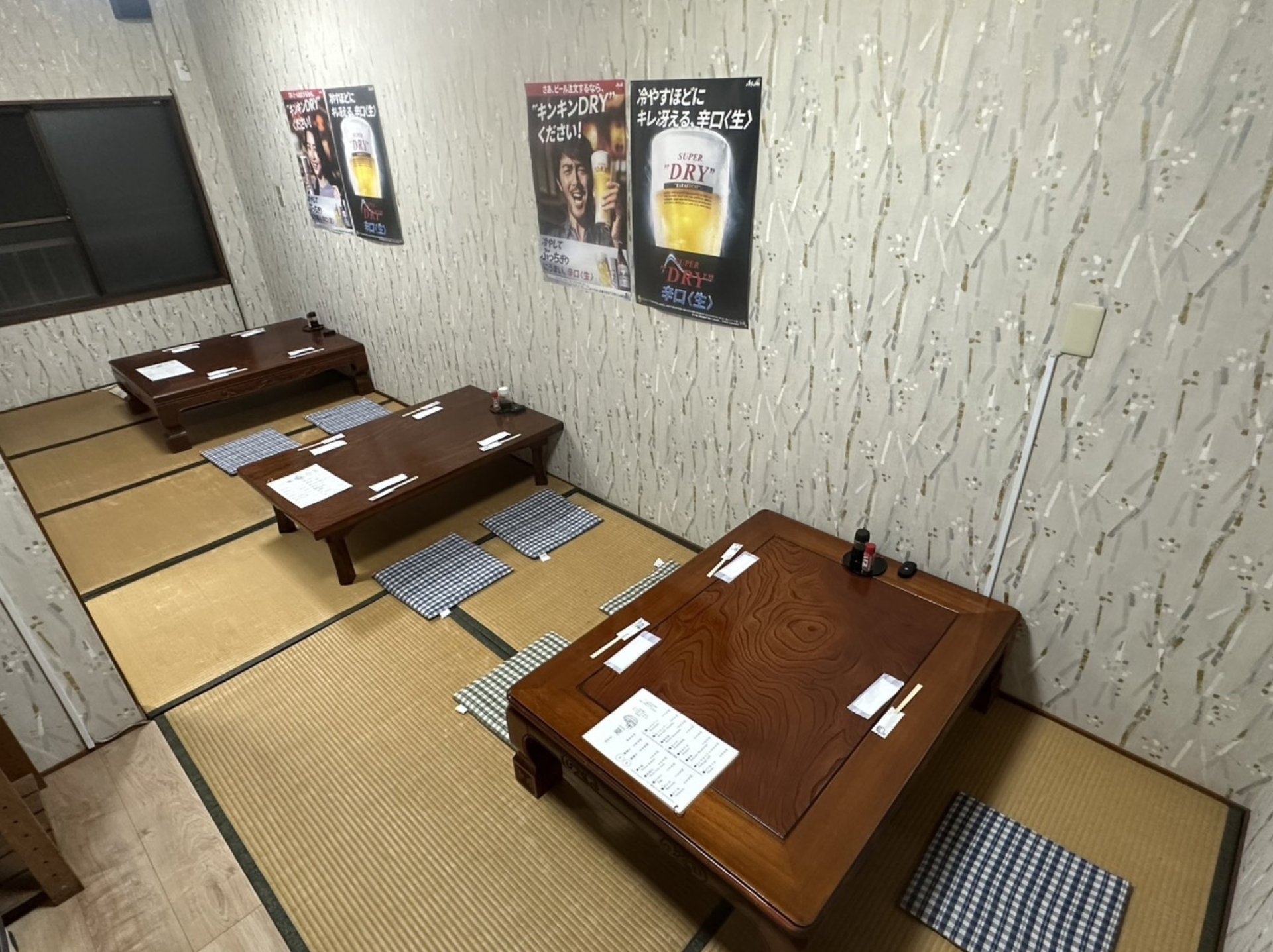 隠れ家みたいな2階のお座敷