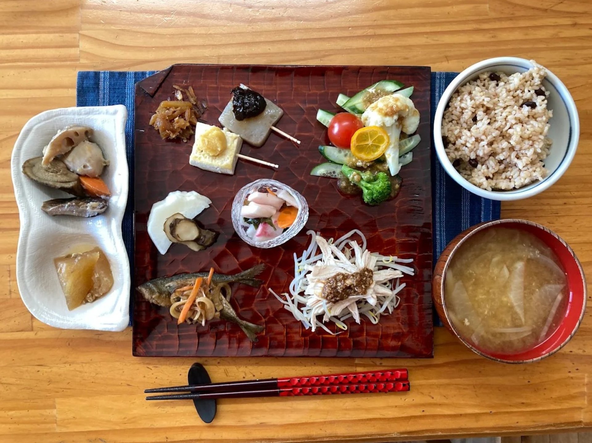 気まぐれ定食2,000円(デザート、ドリンク付)