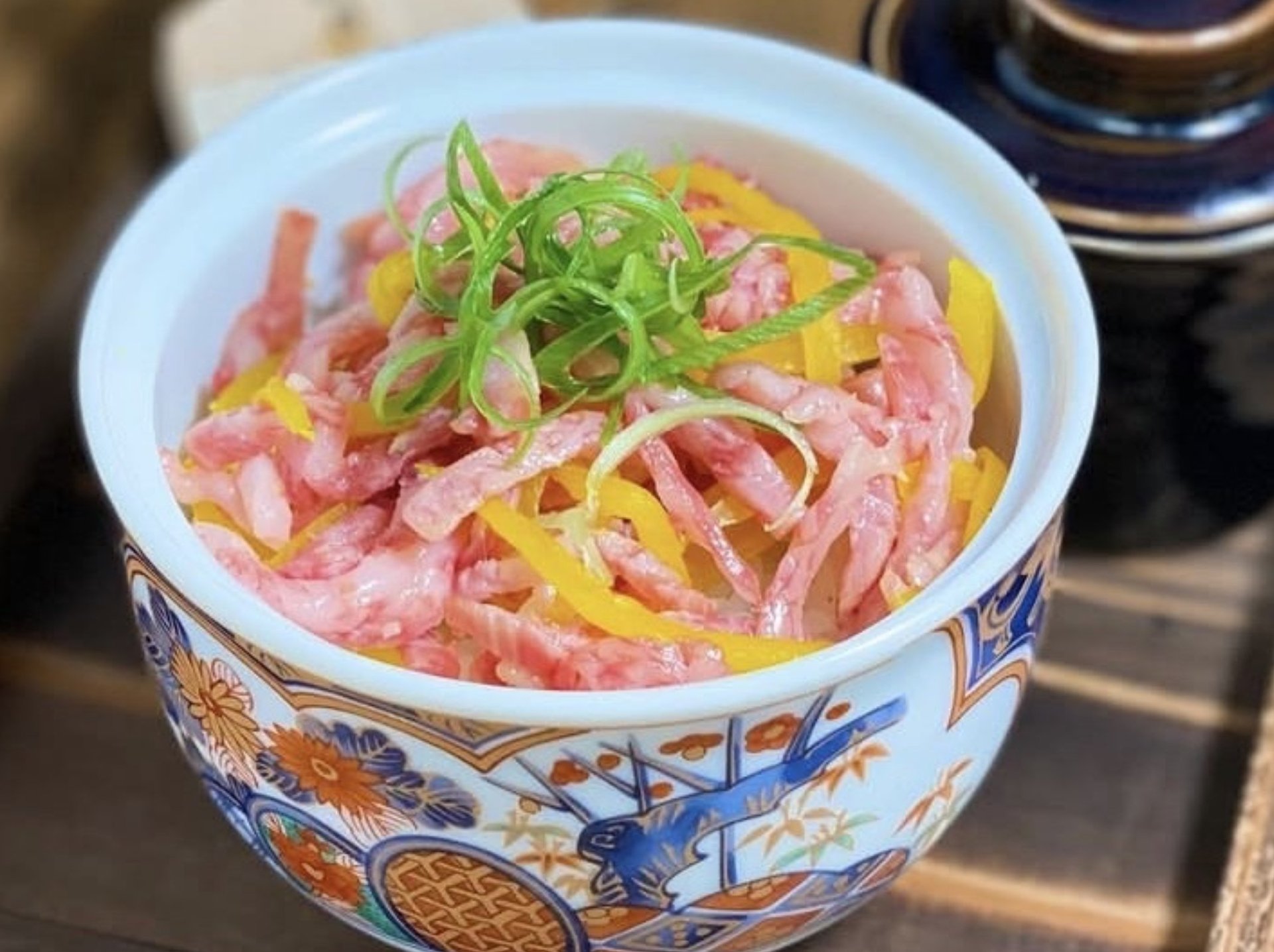 黒毛和牛サーロインのトロたくご飯1,428円