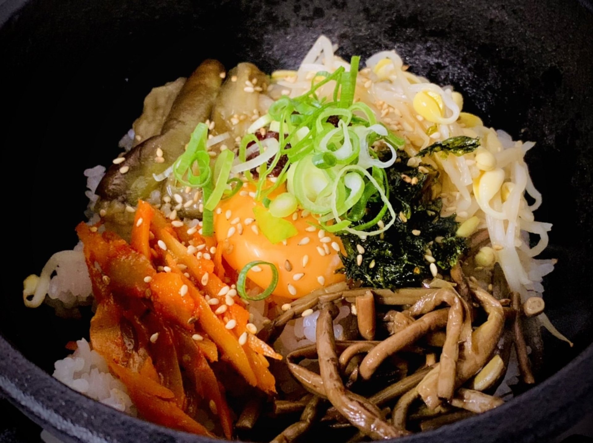 【名物】石焼ビビンバ！！