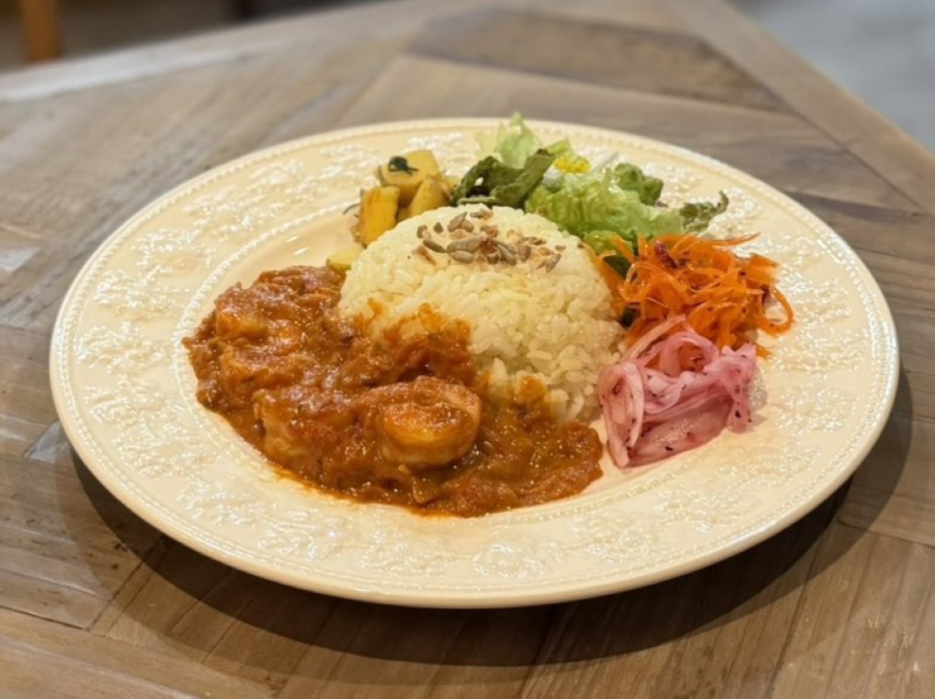 グルテンフリーの週替わりスパイスカレー1,200円(テイクアウト可)