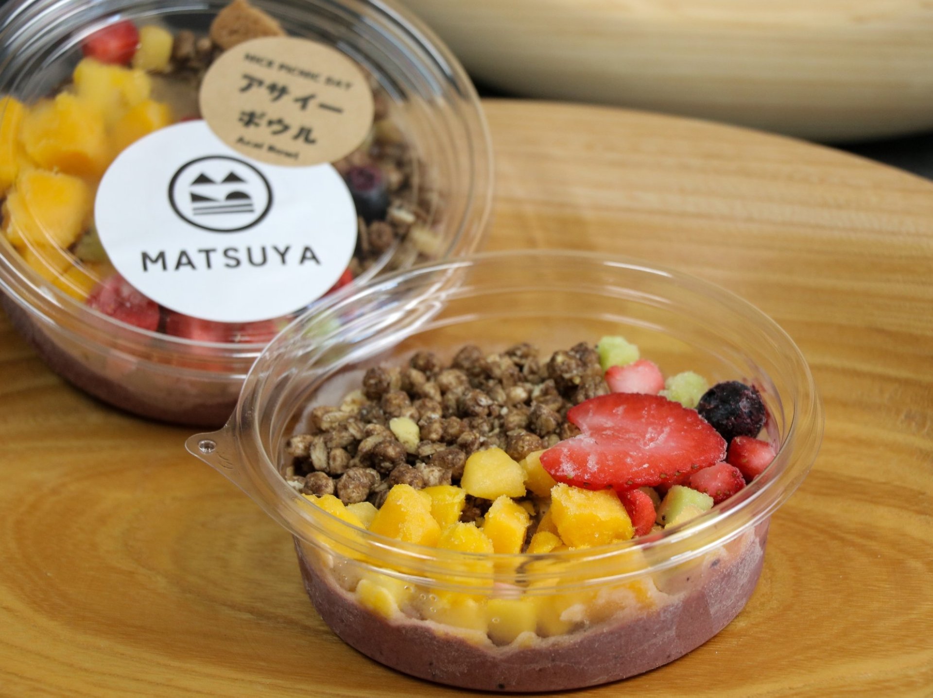 アサイーボウル800円
